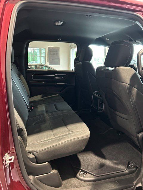 Used 2023 RAM 1500 Big Horn AWD/4WD image 17