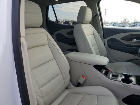 Certified 2022 GMC Terrain Denali image 33