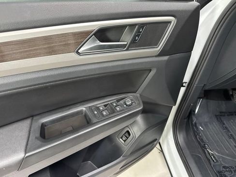 Used 2019 Volkswagen Atlas SE w/ Panoramic Sunroof Package AWD/4WD image 13