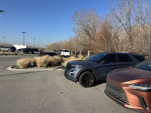 Used 2021 Ford Explorer ST w/ Equipment Group 401A image 2