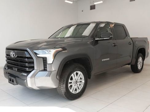 Used 2024 Toyota Tundra SR5 w/ SR5 Premium Package AWD/4WD image 6