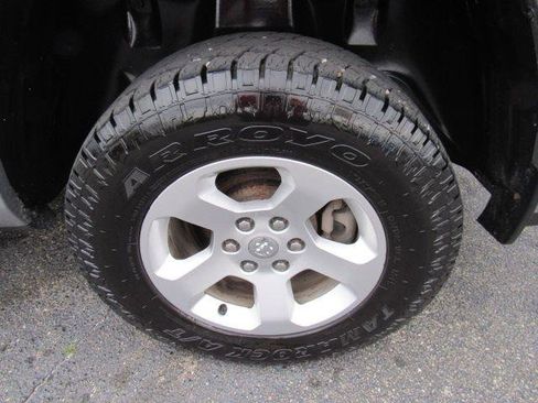 Used 2019 RAM 1500 Tradesman image 11