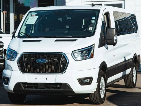 Used 2023 Ford Transit 350 XLT image 2