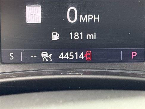 Used 2021 Chevrolet Equinox Premier AWD/4WD image 12