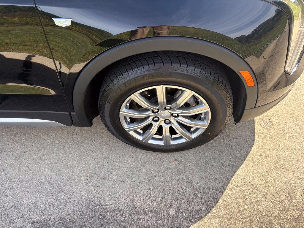 Used 2023 Cadillac XT4 Premium Luxury AWD/4WD image 52