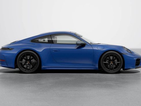 New 2026 Porsche 911 Carrera T RWD image 6