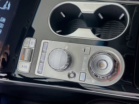 New 2026 Genesis GV70 2.5T AWD/4WD image 15