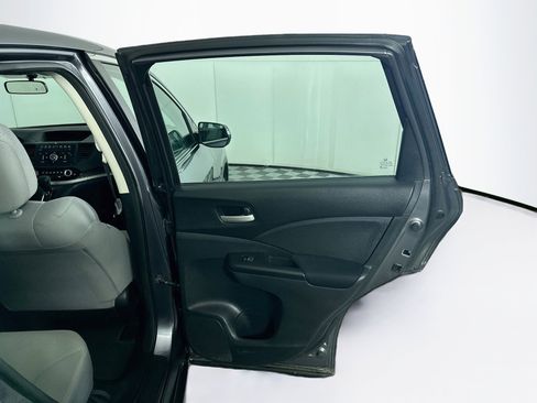 Used 2016 Honda CR-V LX image 28