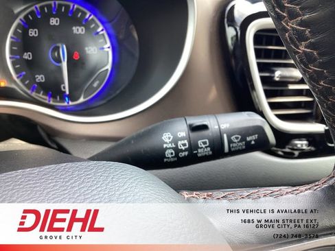 Used 2019 Chrysler Pacifica Touring Plus w/ Cold Weather Group FWD image 30