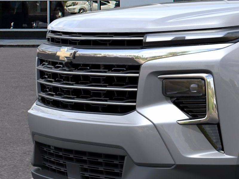 New 2027 Chevrolet Traverse LT w/ Driver Confidence Package FWD image 13