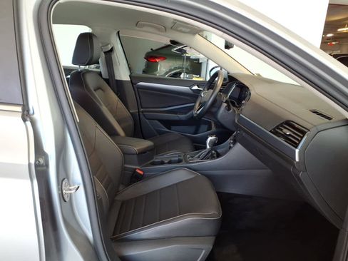 Certified 2023 Volkswagen Jetta SE FWD image 19