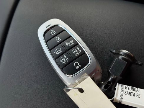 Certified 2023 Hyundai Santa Fe Limited image 42