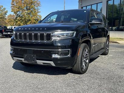 Used 2024 Jeep Wagoneer Series II w/ Flexible Seating Group