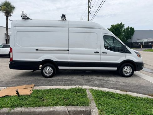 Used 2022 Ford Transit 350 148 High Roof Extended AWD image 4