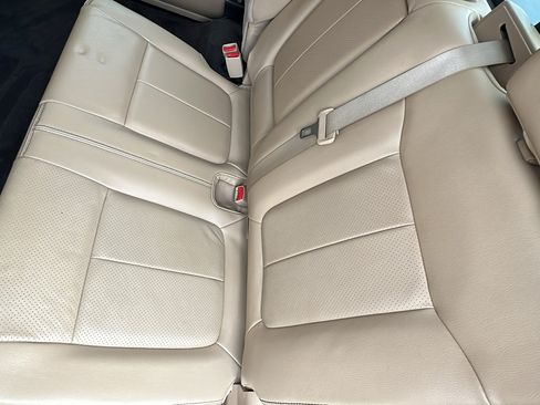 Used 2013 Ford F150 Lariat w/ Lariat Chrome Pkg AWD/4WD image 16