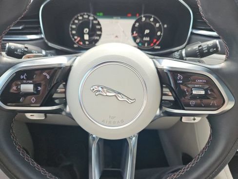 Certified 2024 Jaguar F-PACE SVR AWD/4WD image 15