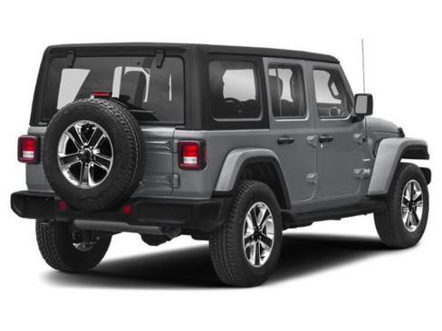 Used 2018 Jeep Wrangler Unlimited Sahara w/ Uconnect 4C Nav & Sound Group AWD/4WD image 2