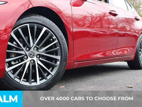 Used 2025 Lexus ES 350 w/ Premium Package image 3