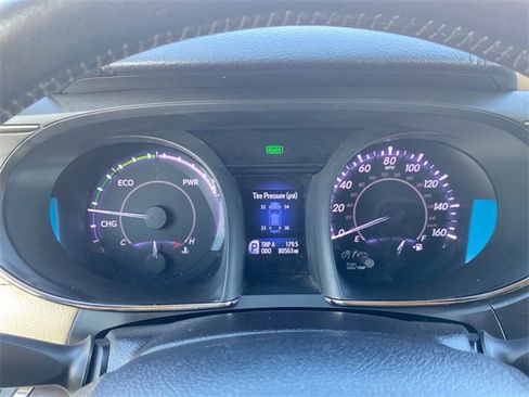 Used 2017 Toyota Avalon Limited image 25