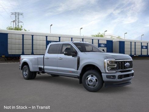 New 2026 Ford F350 4x4 Crew Cab DRW Super Duty image 37