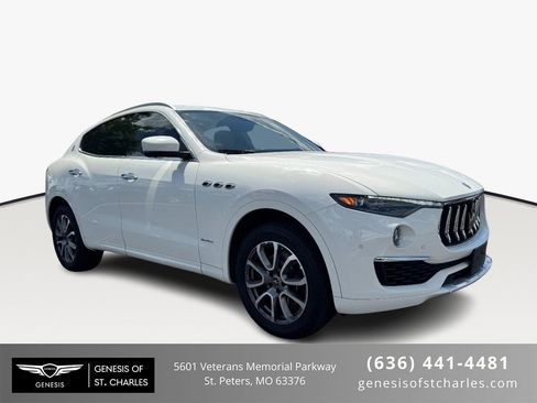 Used 2020 Maserati Levante GranLusso AWD/4WD image 1
