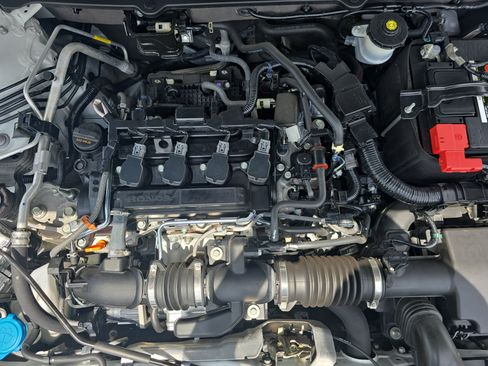 Used 2022 Honda Accord Sport image 28