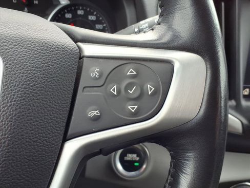 Used 2019 GMC Terrain SLT w/ Preferred Package image 26