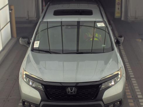 Used 2019 Honda Passport EX-L image 3
