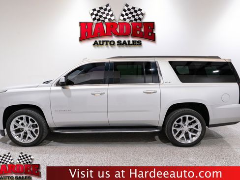 Used 2016 GMC Yukon XL SLE w/ HD Trailering Package AWD/4WD image 1