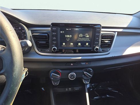 Used 2019 Kia Rio S w/ Technology Package image 16
