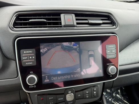 Used 2021 Nissan Leaf SL Plus FWD image 25