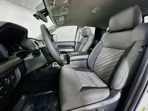 Used 2021 Toyota Tundra SR5 w/ SR5 Upgrade Package RWD image 12