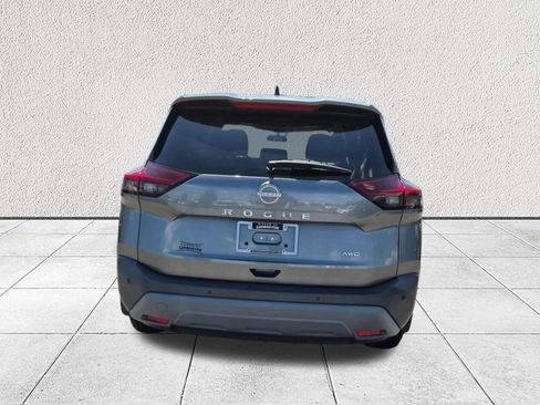 Used 2023 Nissan Rogue S AWD/4WD image 4