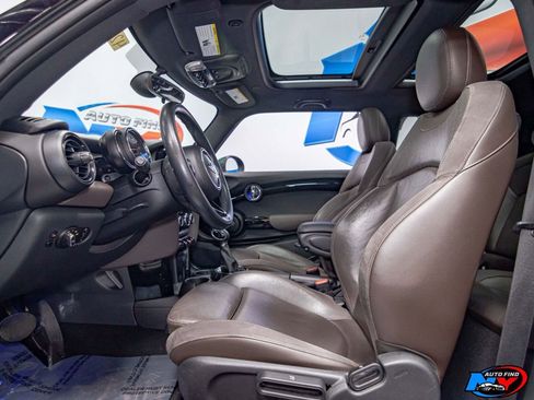 Used 2017 MINI Cooper S image 15