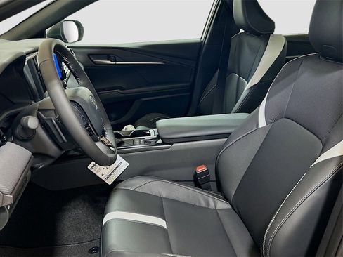 New 2026 Toyota Camry SE image 20