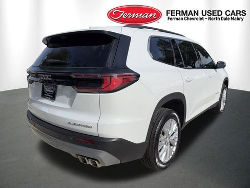 Used 2026 GMC Acadia Elevation w/ Elevation Premium Package FWD image 2