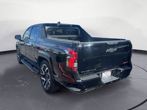 Used 2024 Chevrolet Silverado EV RST image 7