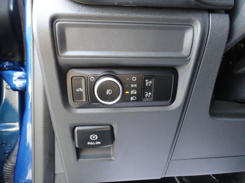 Used 2024 Ford F150 STX AWD/4WD image 11