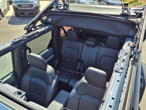 Used 2023 Ford Bronco Badlands w/ Sasquatch Package image 23