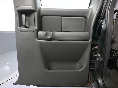 Used 2003 Chevrolet Silverado 1500 LS image 30