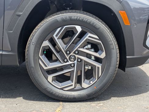 New 2025 Hyundai Tucson Limited w/ Tow & Go Package image 7