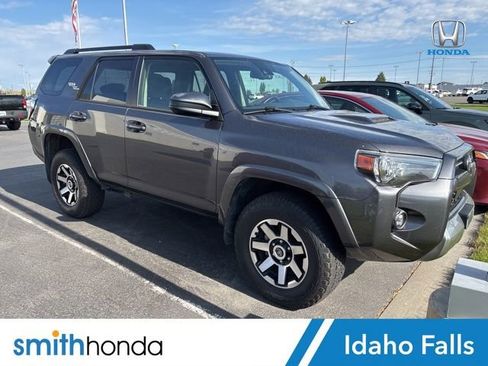Used 2022 Toyota 4Runner TRD Off-Road AWD/4WD image 1