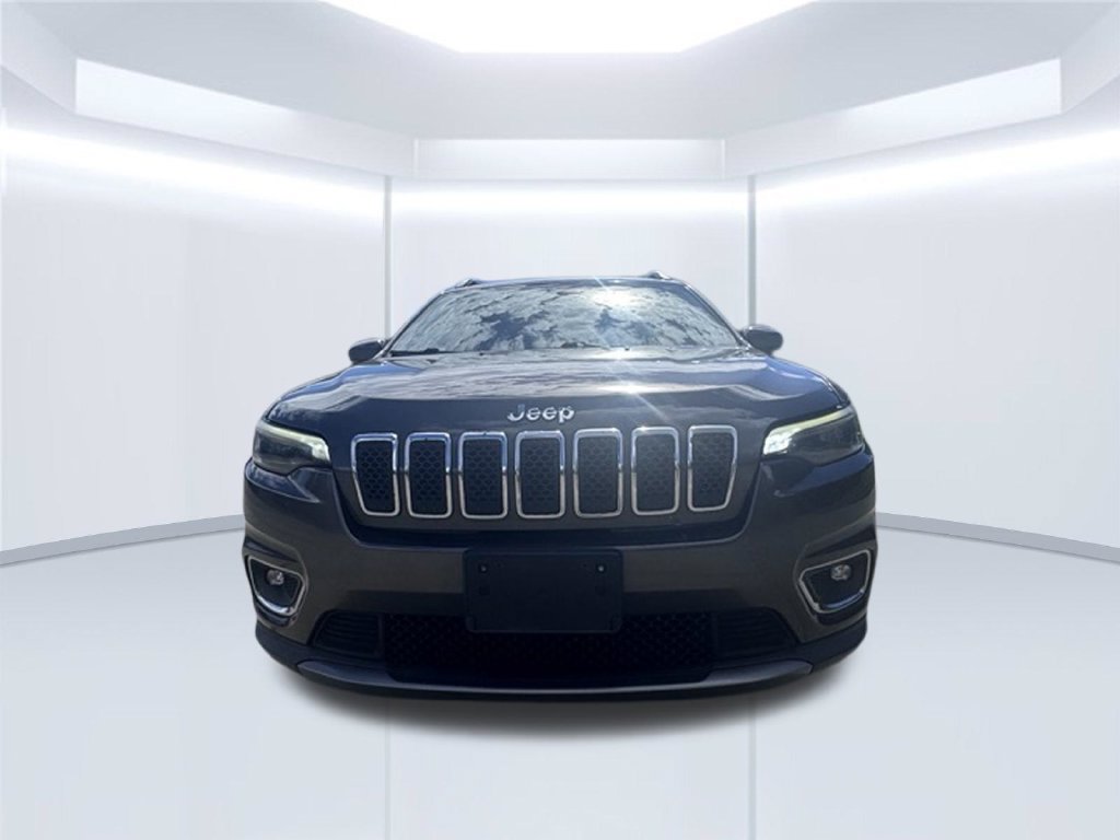 Used 2019 Jeep Cherokee Limited w/ Luxury Group AWD/4WD image 2