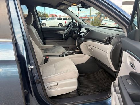 Used 2021 Honda Pilot EX image 15