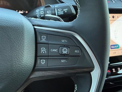 New 2026 Jeep Grand Cherokee Altitude AWD/4WD image 24