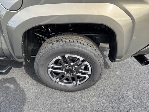 New 2025 Toyota Tacoma TRD Sport AWD/4WD image 12