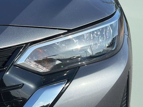 Used 2024 Nissan Sentra SV FWD image 23