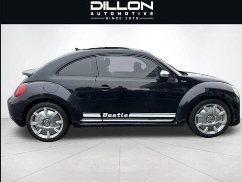 Used 2013 Volkswagen Beetle Turbo FWD image 6