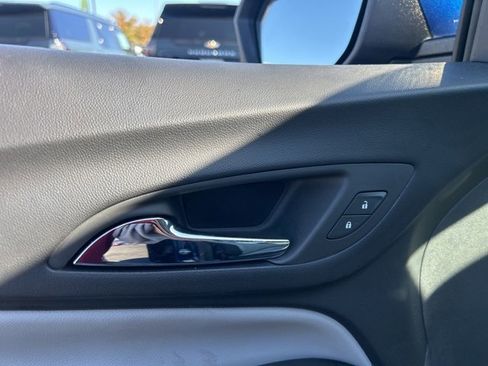 Certified 2023 Chevrolet Equinox LT image 12