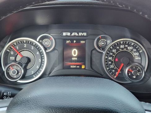 Used 2023 RAM 1500 Big Horn image 15